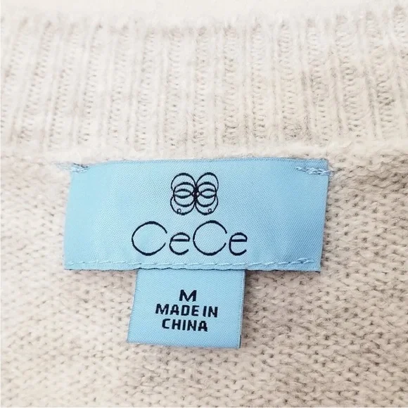 CeCe Believe Script
Graphic Long-Sleeve Cozy Pullover Sweater M Light
Grey $69 - Picture 8 of 14